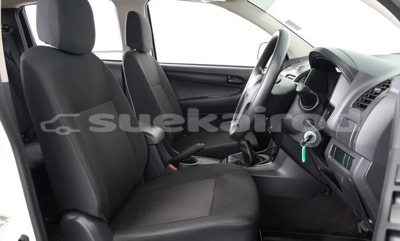 Buy Used Isuzu D-Max White Car in Bangkok in Bangkok Buy Used Isuzu D-Max White Car in Bangkok in Bangkok
