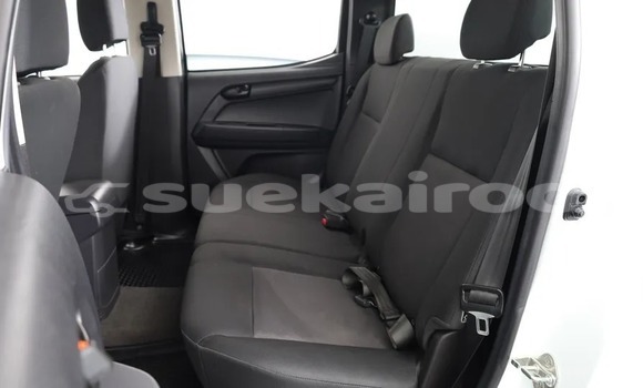 Buy Used Isuzu D-Max White Car in Bangkok in Bangkok Buy Used Isuzu D-Max White Car in Bangkok in Bangkok