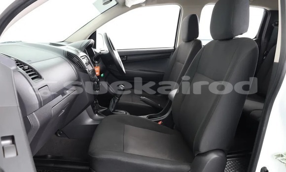 Buy Used Isuzu D-Max White Car in Bangkok in Bangkok Buy Used Isuzu D-Max White Car in Bangkok in Bangkok