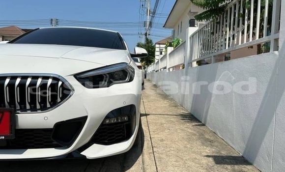 Buy Used BMW 2-Series White Car in Bangkok in Bangkok Buy Used BMW 2-Series White Car in Bangkok in Bangkok