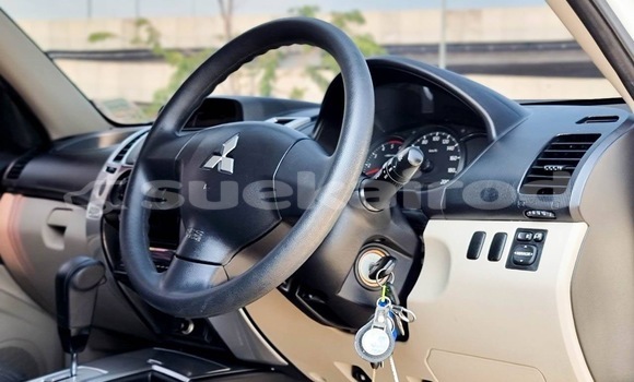 ซื้อ รถมือสอง Mitsubishi Pajero Sport ขาว รถยนต์ ใน %{เมือง} ใน กรุงเทพมหานคร ซื้อ รถมือสอง Mitsubishi Pajero Sport ขาว รถยนต์ ใน %{เมือง} ใน กรุงเทพมหานคร