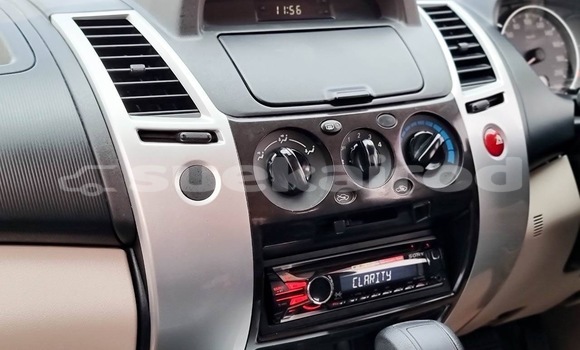 ซื้อ รถมือสอง Mitsubishi Pajero Sport ขาว รถยนต์ ใน %{เมือง} ใน กรุงเทพมหานคร ซื้อ รถมือสอง Mitsubishi Pajero Sport ขาว รถยนต์ ใน %{เมือง} ใน กรุงเทพมหานคร