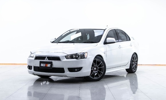 Buy Used Mitsubishi Lancer White Car in Bangkok in Bangkok