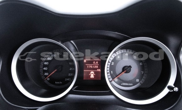 Buy Used Mitsubishi Lancer White Car in Bangkok in Bangkok Buy Used Mitsubishi Lancer White Car in Bangkok in Bangkok