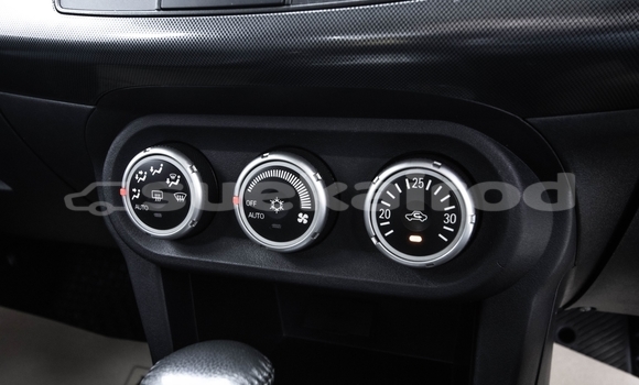 Buy Used Mitsubishi Lancer White Car in Bangkok in Bangkok Buy Used Mitsubishi Lancer White Car in Bangkok in Bangkok