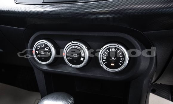 Buy Used Mitsubishi Lancer White Car in Bangkok in Bangkok Buy Used Mitsubishi Lancer White Car in Bangkok in Bangkok