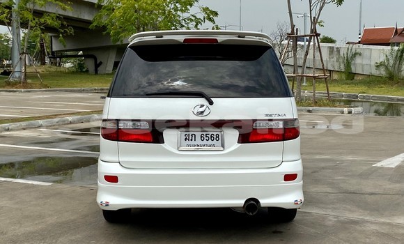 Buy Used Toyota Estima White Car in Bangkok in Bangkok Buy Used Toyota Estima White Car in Bangkok in Bangkok