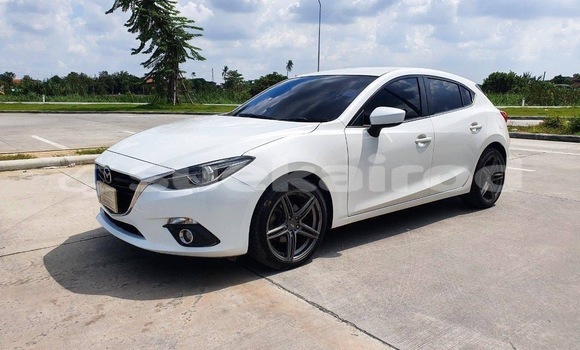 Buy Used Mazda 3 White Car in Bangkok in Bangkok