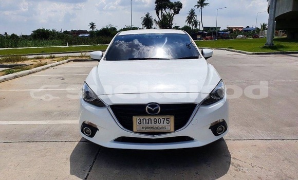 Buy Used Mazda 3 White Car in Bangkok in Bangkok Buy Used Mazda 3 White Car in Bangkok in Bangkok