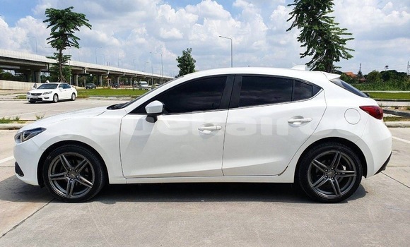 Buy Used Mazda 3 White Car in Bangkok in Bangkok Buy Used Mazda 3 White Car in Bangkok in Bangkok