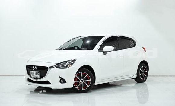 ซื้อ รถมือสอง Mazda Mazda 2 ขาว รถยนต์ ใน %{เมือง} ใน กรุงเทพมหานคร ซื้อ รถมือสอง Mazda Mazda 2 ขาว รถยนต์ ใน %{เมือง} ใน กรุงเทพมหานคร