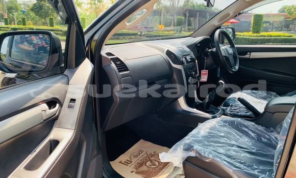 ซื้อ รถมือสอง Isuzu D-Max สีดำ รถยนต์ ใน %{เมือง} ใน กรุงเทพมหานคร ซื้อ รถมือสอง Isuzu D-Max สีดำ รถยนต์ ใน %{เมือง} ใน กรุงเทพมหานคร