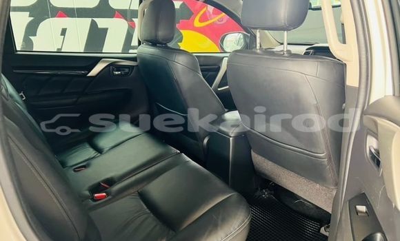 ซื้อ รถมือสอง Mitsubishi Pajero Sport ขาว รถยนต์ ใน %{เมือง} ใน กรุงเทพมหานคร ซื้อ รถมือสอง Mitsubishi Pajero Sport ขาว รถยนต์ ใน %{เมือง} ใน กรุงเทพมหานคร