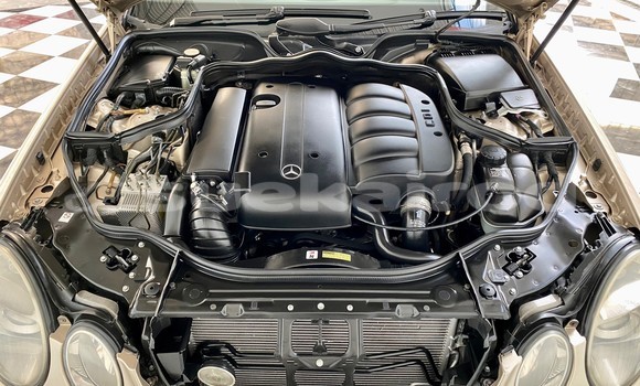 ซื้อ รถมือสอง Mercedes-Benz E-Classe สีน้ำตาล รถยนต์ ใน %{เมือง} ใน กรุงเทพมหานคร ซื้อ รถมือสอง Mercedes-Benz E-Classe สีน้ำตาล รถยนต์ ใน %{เมือง} ใน กรุงเทพมหานคร