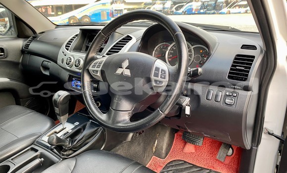 ซื้อ รถมือสอง Mitsubishi Triton สีน้ำตาล รถยนต์ ใน %{เมือง} ใน กรุงเทพมหานคร ซื้อ รถมือสอง Mitsubishi Triton สีน้ำตาล รถยนต์ ใน %{เมือง} ใน กรุงเทพมหานคร