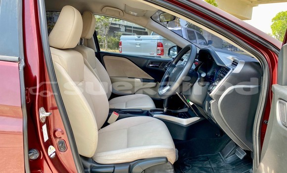 ซื้อ รถมือสอง Honda City สีแดง รถยนต์ ใน %{เมือง} ใน กรุงเทพมหานคร ซื้อ รถมือสอง Honda City สีแดง รถยนต์ ใน %{เมือง} ใน กรุงเทพมหานคร