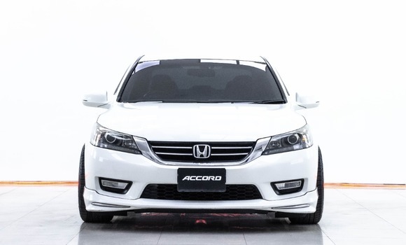 Buy Used Honda Accord White Car in Bangkok in Bangkok Buy Used Honda Accord White Car in Bangkok in Bangkok