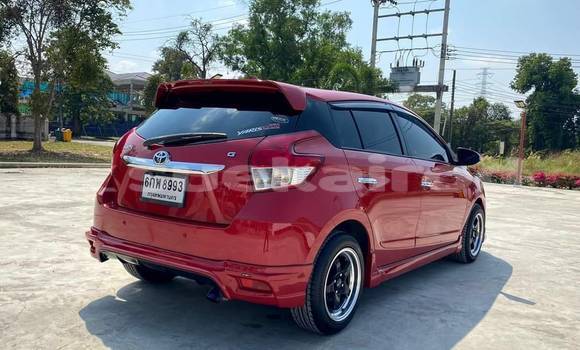 ซื้อ รถมือสอง Toyota Yaris สีแดง รถยนต์ ใน %{เมือง} ใน กรุงเทพมหานคร ซื้อ รถมือสอง Toyota Yaris สีแดง รถยนต์ ใน %{เมือง} ใน กรุงเทพมหานคร