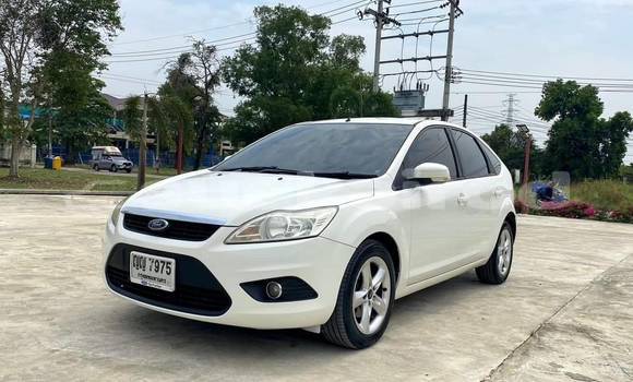 ซื้อ รถมือสอง Ford Focus ขาว รถยนต์ ใน %{เมือง} ใน กรุงเทพมหานคร