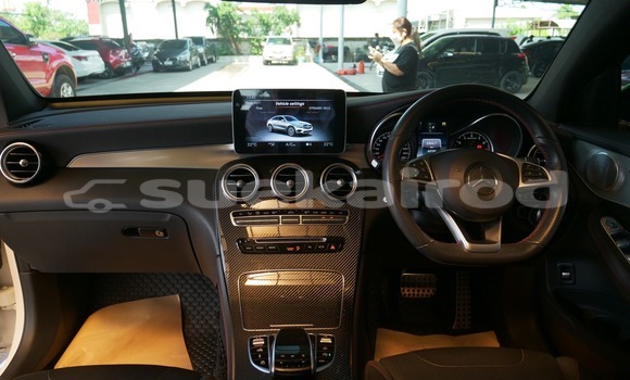 ซื้อ รถมือสอง Mercedes-Benz GLC ขาว รถยนต์ ใน %{เมือง} ใน กรุงเทพมหานคร ซื้อ รถมือสอง Mercedes-Benz GLC ขาว รถยนต์ ใน %{เมือง} ใน กรุงเทพมหานคร