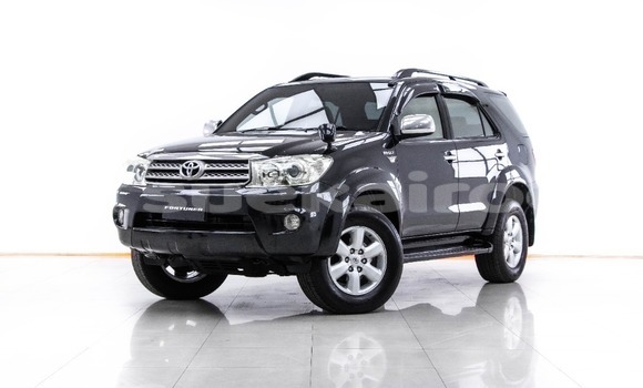 ซื้อ รถมือสอง Toyota Fortuner สีดำ รถยนต์ ใน %{เมือง} ใน กรุงเทพมหานคร