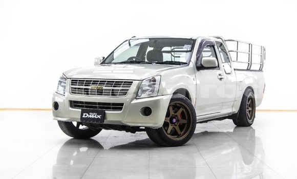ซื้อ รถมือสอง Isuzu D–MAX สีน้ำตาล รถยนต์ ใน %{เมือง} ใน กรุงเทพมหานคร