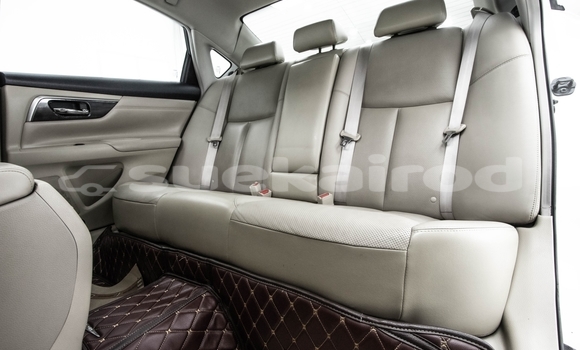 Buy Used Nissan Teana White Car in Bangkok in Bangkok Buy Used Nissan Teana White Car in Bangkok in Bangkok