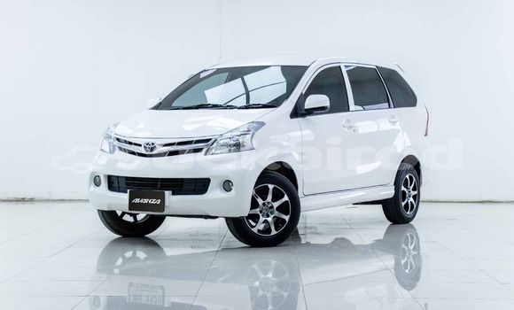 Buy Used Toyota Avanza White Car in Bangkok in Bangkok
