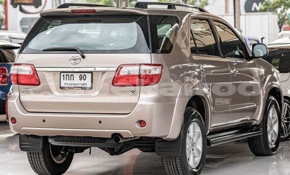 Buy Used Toyota Fortuner Brown Car in Bangkok in Bangkok Buy Used Toyota Fortuner Brown Car in Bangkok in Bangkok