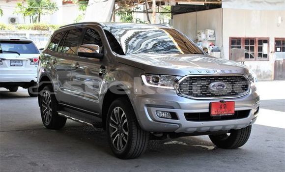 ซื้อ รถมือสอง Ford Everest เงิน รถยนต์ ใน %{เมือง} ใน กรุงเทพมหานคร ซื้อ รถมือสอง Ford Everest เงิน รถยนต์ ใน %{เมือง} ใน กรุงเทพมหานคร