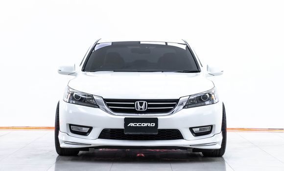 Buy Used Honda Accord White Car in Bangkok in Bangkok Buy Used Honda Accord White Car in Bangkok in Bangkok