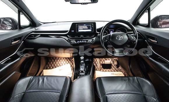 ซื้อ รถมือสอง Toyota C-HR สีแดง รถยนต์ ใน %{เมือง} ใน กรุงเทพมหานคร ซื้อ รถมือสอง Toyota C-HR สีแดง รถยนต์ ใน %{เมือง} ใน กรุงเทพมหานคร