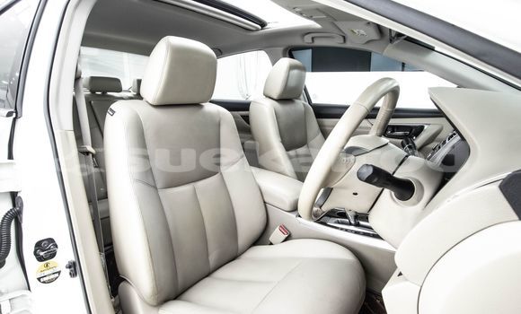 ซื้อ รถมือสอง Nissan Teana ขาว รถยนต์ ใน %{เมือง} ใน กรุงเทพมหานคร ซื้อ รถมือสอง Nissan Teana ขาว รถยนต์ ใน %{เมือง} ใน กรุงเทพมหานคร