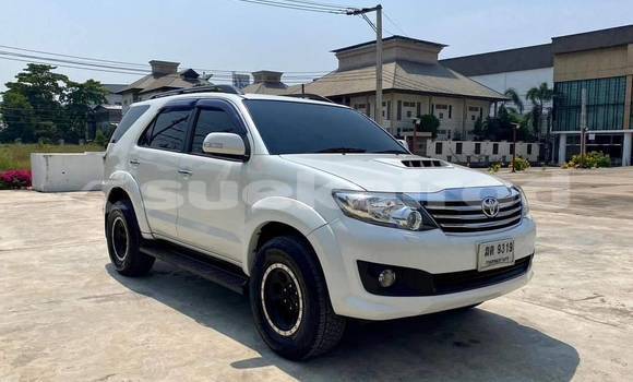 Buy Used Toyota Fortuner White Car in Bangkok in Bangkok Buy Used Toyota Fortuner White Car in Bangkok in Bangkok