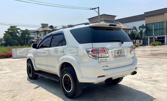 Buy Used Toyota Fortuner White Car in Bangkok in Bangkok Buy Used Toyota Fortuner White Car in Bangkok in Bangkok