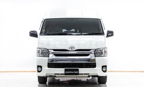 Buy Used Toyota Commuter White Car in Bangkok in Bangkok Buy Used Toyota Commuter White Car in Bangkok in Bangkok