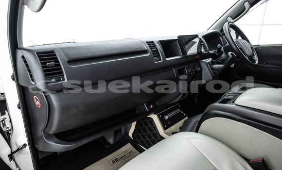 Buy Used Toyota Commuter White Car in Bangkok in Bangkok Buy Used Toyota Commuter White Car in Bangkok in Bangkok