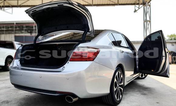 Buy Used Honda Accord Other Car in Bangkok in Bangkok Buy Used Honda Accord Other Car in Bangkok in Bangkok