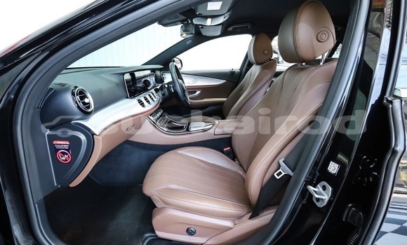 Buy Used Mercedes-Benz E-klasse Black Car in Bangkok in Bangkok Buy Used Mercedes-Benz E-klasse Black Car in Bangkok in Bangkok