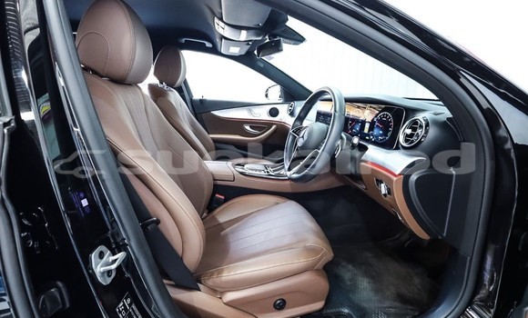 Buy Used Mercedes-Benz E-klasse Black Car in Bangkok in Bangkok Buy Used Mercedes-Benz E-klasse Black Car in Bangkok in Bangkok