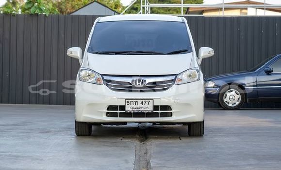 Buy Used Honda Freed White Car in Bangkok in Bangkok Buy Used Honda Freed White Car in Bangkok in Bangkok