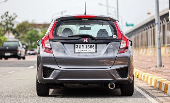 ซื้อ รถมือสอง Honda Jazz สีดำ รถยนต์ ใน %{เมือง} ใน กรุงเทพมหานคร ซื้อ รถมือสอง Honda Jazz สีดำ รถยนต์ ใน %{เมือง} ใน กรุงเทพมหานคร