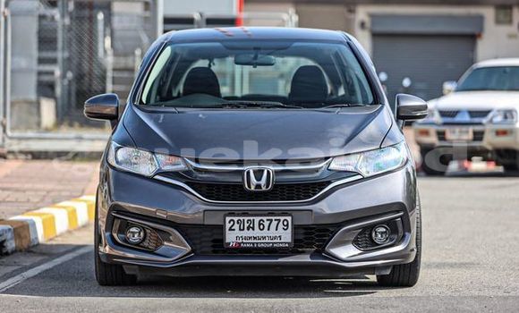 ซื้อ รถมือสอง Honda Jazz สีดำ รถยนต์ ใน %{เมือง} ใน กรุงเทพมหานคร ซื้อ รถมือสอง Honda Jazz สีดำ รถยนต์ ใน %{เมือง} ใน กรุงเทพมหานคร