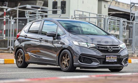 ซื้อ รถมือสอง Honda Jazz สีดำ รถยนต์ ใน %{เมือง} ใน กรุงเทพมหานคร ซื้อ รถมือสอง Honda Jazz สีดำ รถยนต์ ใน %{เมือง} ใน กรุงเทพมหานคร