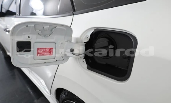 Buy Used Honda Civic White Car in Bangkok in Bangkok Buy Used Honda Civic White Car in Bangkok in Bangkok