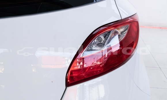 ซื้อ รถมือสอง Mazda 2 ขาว รถยนต์ ใน %{เมือง} ใน กรุงเทพมหานคร ซื้อ รถมือสอง Mazda 2 ขาว รถยนต์ ใน %{เมือง} ใน กรุงเทพมหานคร