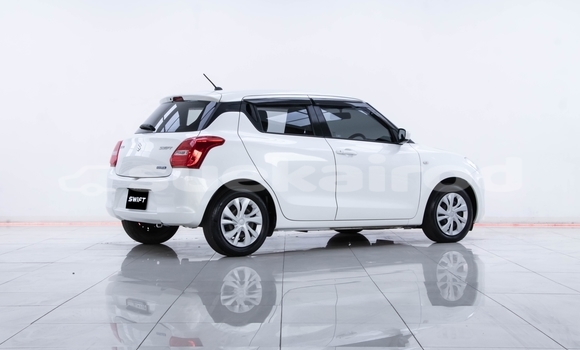 ซื้อ รถมือสอง Suzuki Swift ขาว รถยนต์ ใน %{เมือง} ใน กรุงเทพมหานคร ซื้อ รถมือสอง Suzuki Swift ขาว รถยนต์ ใน %{เมือง} ใน กรุงเทพมหานคร