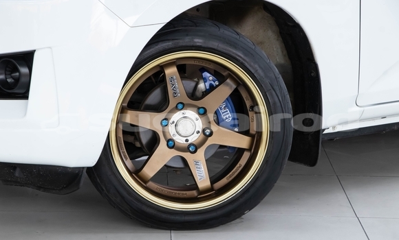 Buy Used Isuzu D-Max White Car in Bangkok in Bangkok Buy Used Isuzu D-Max White Car in Bangkok in Bangkok