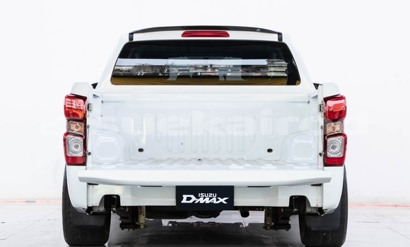 Buy Used Isuzu D-Max White Car in Bangkok in Bangkok Buy Used Isuzu D-Max White Car in Bangkok in Bangkok