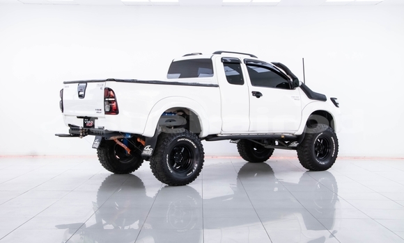 ซื้อ รถมือสอง Toyota Hiluxe VIGO ขาว รถยนต์ ใน %{เมือง} ใน กรุงเทพมหานคร ซื้อ รถมือสอง Toyota Hiluxe VIGO ขาว รถยนต์ ใน %{เมือง} ใน กรุงเทพมหานคร